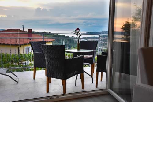 Apartma med oljkami - Portorož