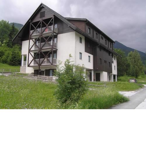 Apartma Ravne
