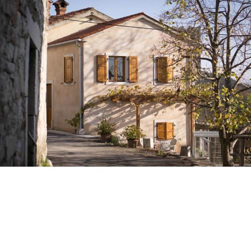 Apartmaji in sobe Marija Jera Štanjel