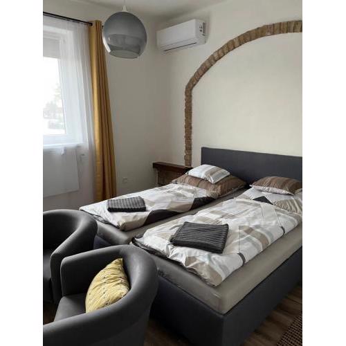Apartman - Garden - Vendégház