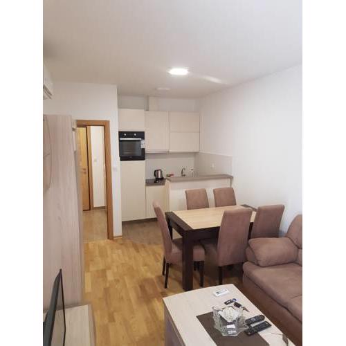 Apartman -stan na dan