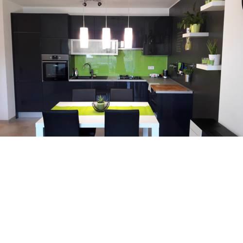 Apartman F & E