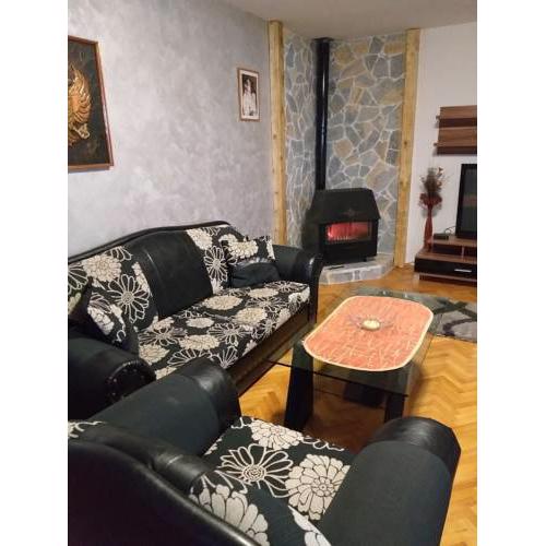 Apartman Lara