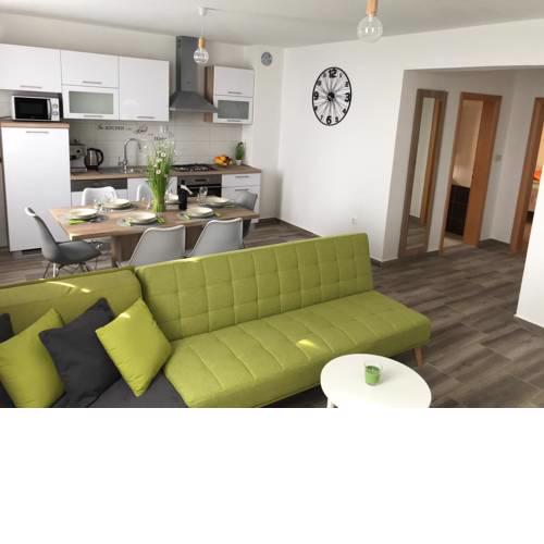 APARTMAN LUCIJA