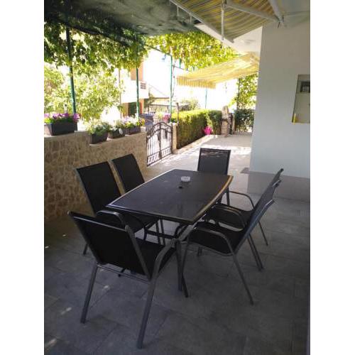 Apartman Nina