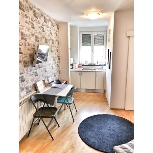 Apartman Reni Center