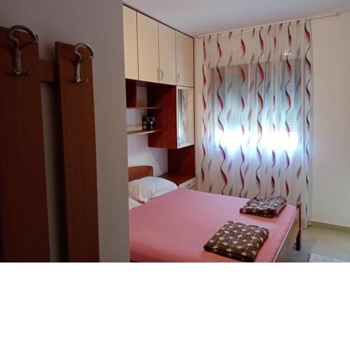 Apartman Topla