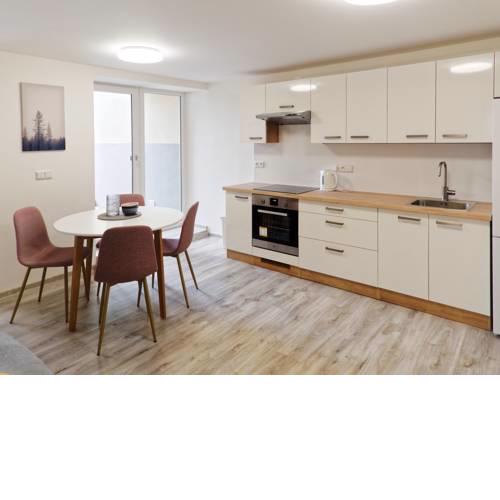 Apartmán u hřiště