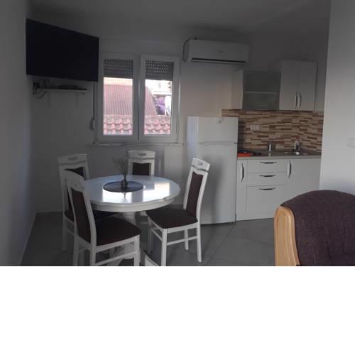 Apartmani Bojana