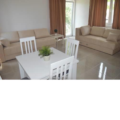 Apartmani Lea