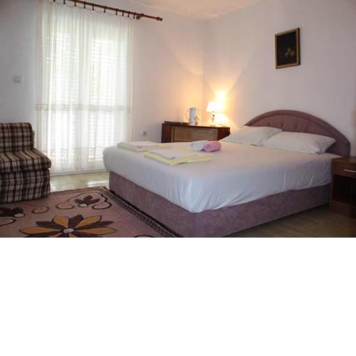 Apartmani Mia i Ana