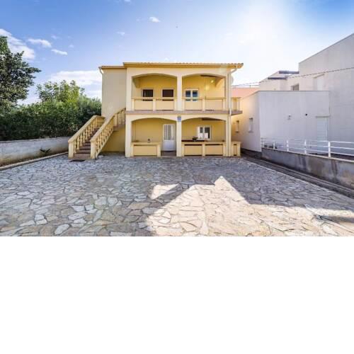 Apartmani Perinić