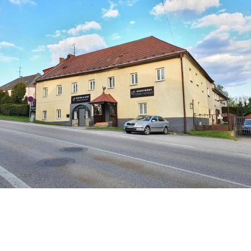 Apartmány ČERNÝ KOHOUT
