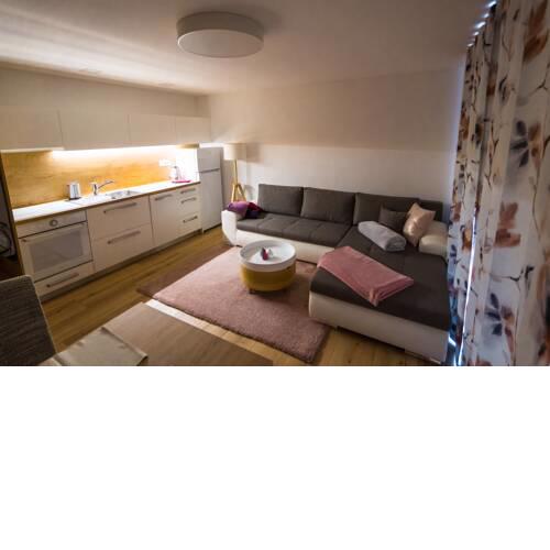 Apartmány EMA a PETER
