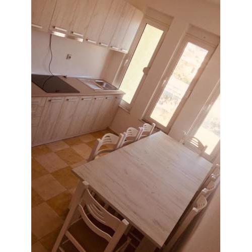 APARTMENS GJONI