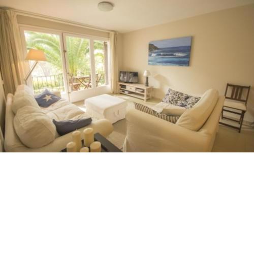 Apartment - 2 Bedrooms with Pool young people group not allowed - 04677
