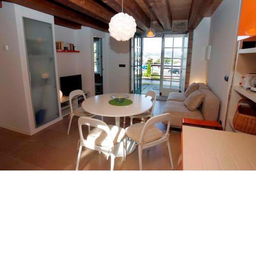 Apartment - 2 Bedrooms with WiFi - 07451