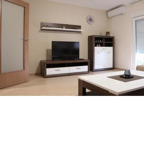 Apartment 081