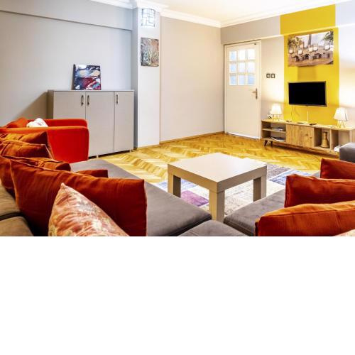 Apartment 250 m to Metro Station in Uskudar