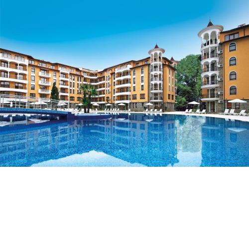 Apartment 32 Royal Sun