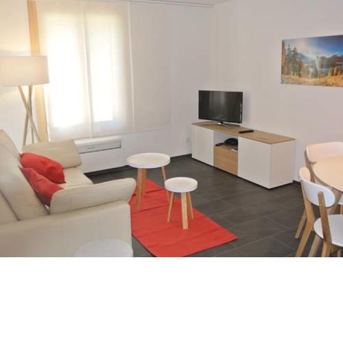 Apartment 33-2
