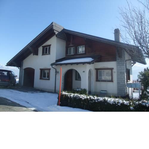 Apartment 55 m2 in a chalet in Crans Montana Switzerland
