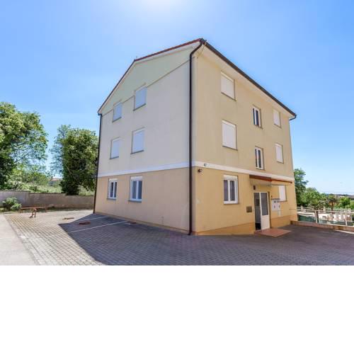 Apartment A1 MED 405