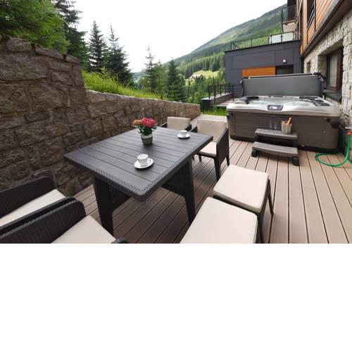 Apartment Adélka 104 with private whirlpool