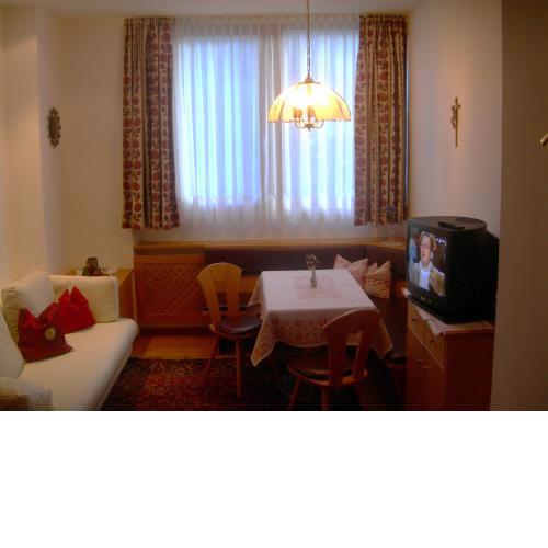 Apartment Aghel
