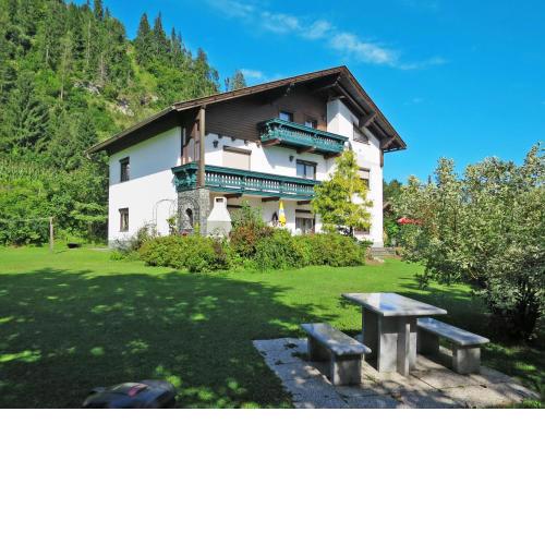 Apartment Alpenrose-3 by Interhome