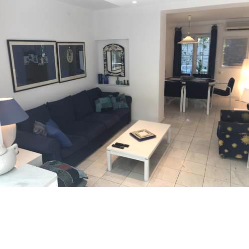 APARTMENT AMBLI HOUSE