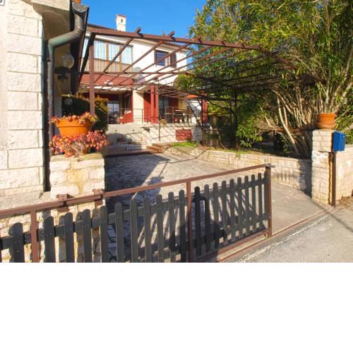 Apartment Ana 1786