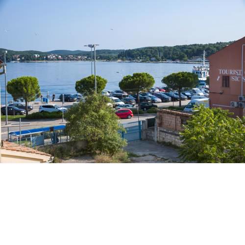 Apartment Andrea 1952