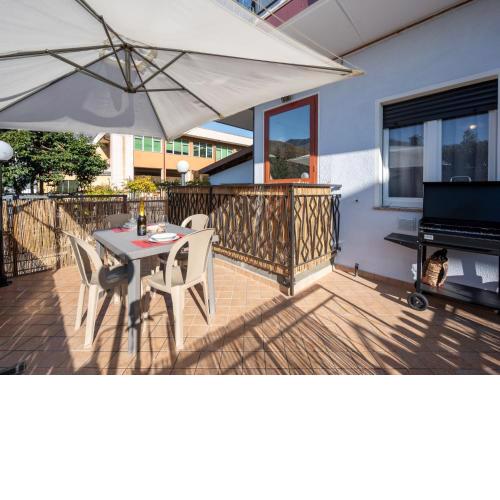 Apartment Appartamento Rosa by Interhome