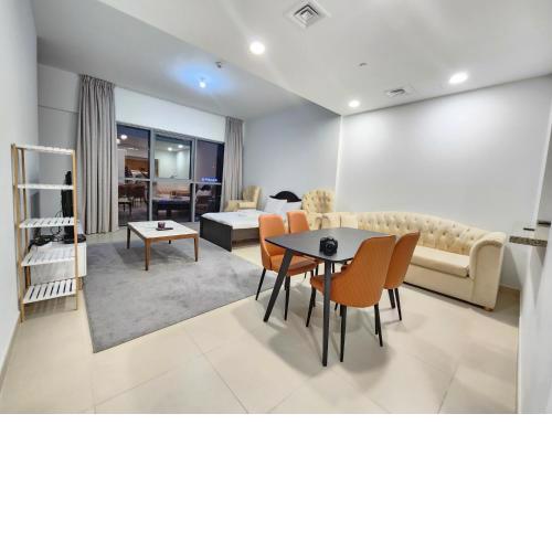 Apartment at Burj Khalifa Boulevard - King and Queen bed