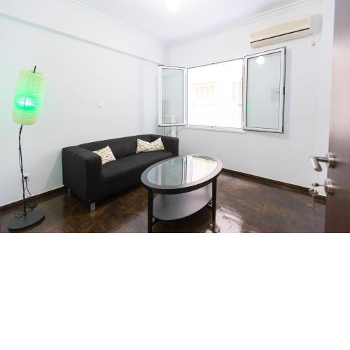 Apartment at Metaxourgio 1 bed 2 pers