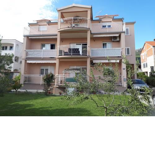 Apartment Aurora