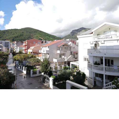 Apartment Azalea of Budva