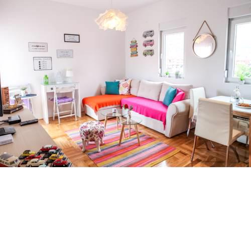 Apartment BASE