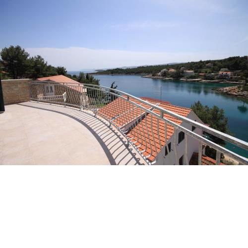Apartment Basina 8754a