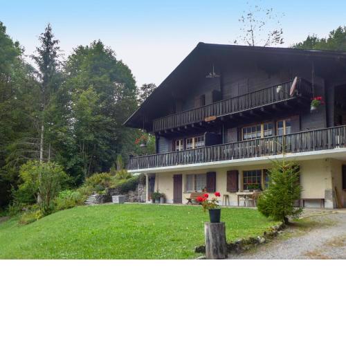 Apartment Chalet l'Aube by Interhome