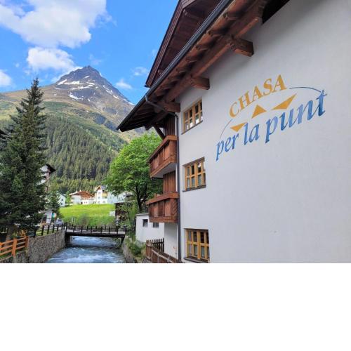Apartment Chasa Per La Punt-3 by Interhome