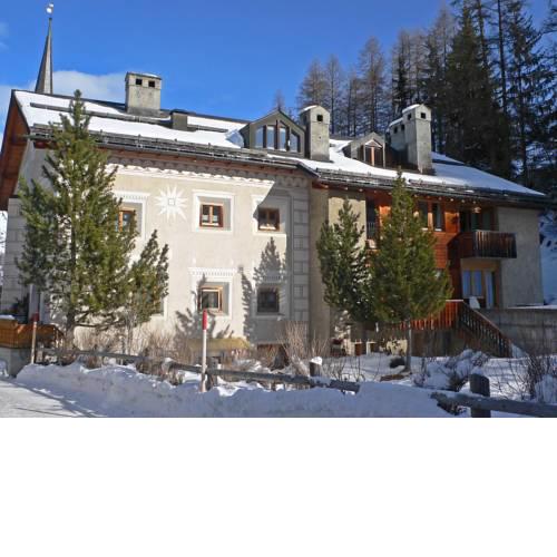 Apartment Chesa Cantieni