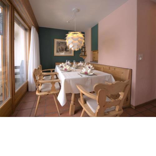Apartment Chesa Maurus A5 by Interhome