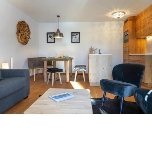 Apartment Chesa Palüdin 5