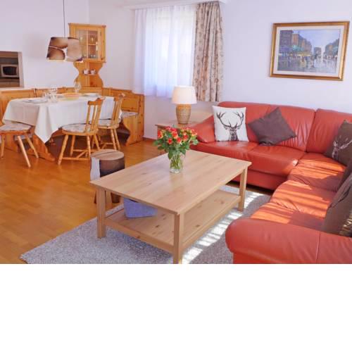 Apartment Chesa Sur Val 22