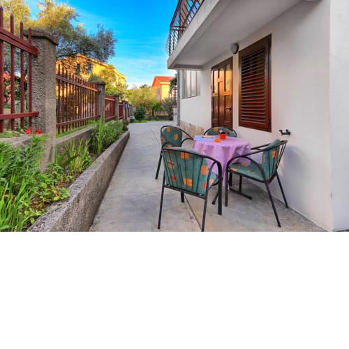 Apartment Cica