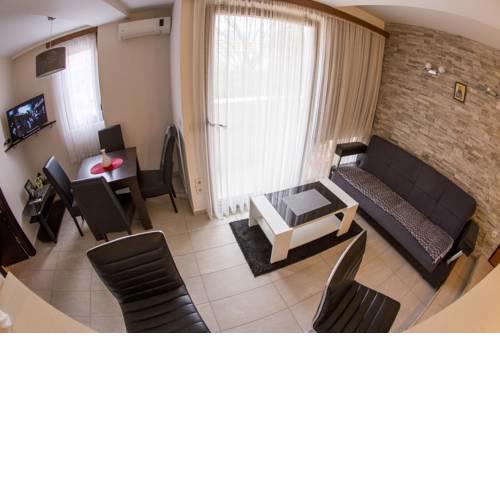Apartment Cica