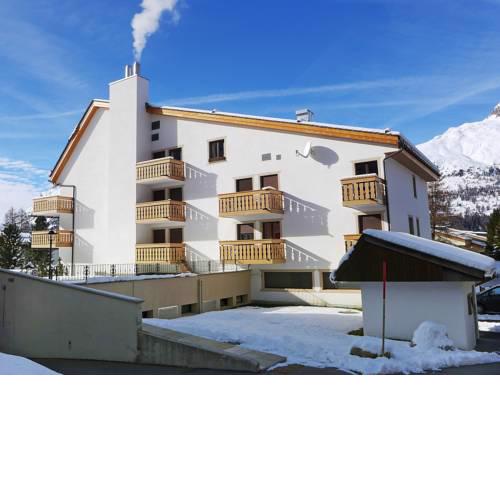 Apartment Club House 17