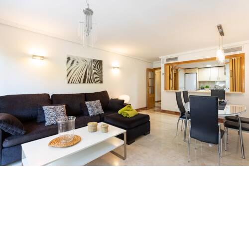 Apartment Coloso by Ramsol